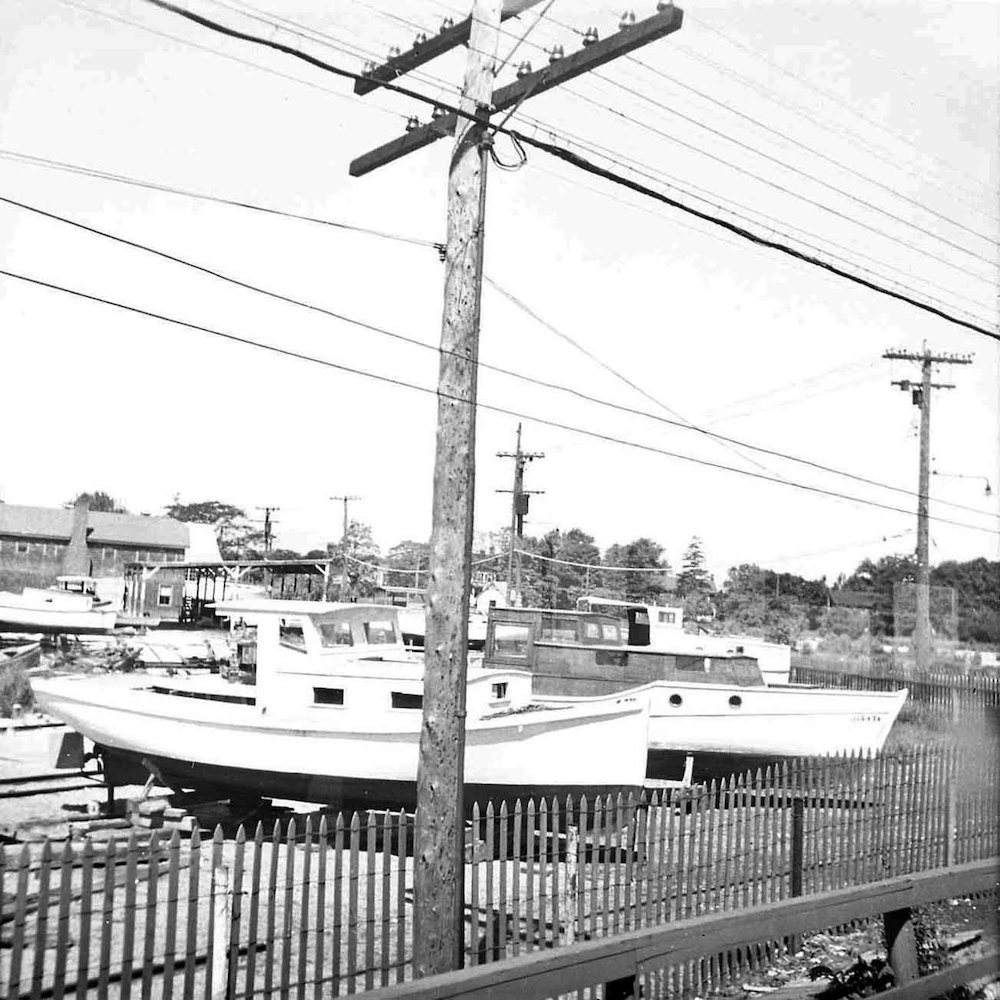 Patchoque, Long Island, vom Zug aus fotografiert