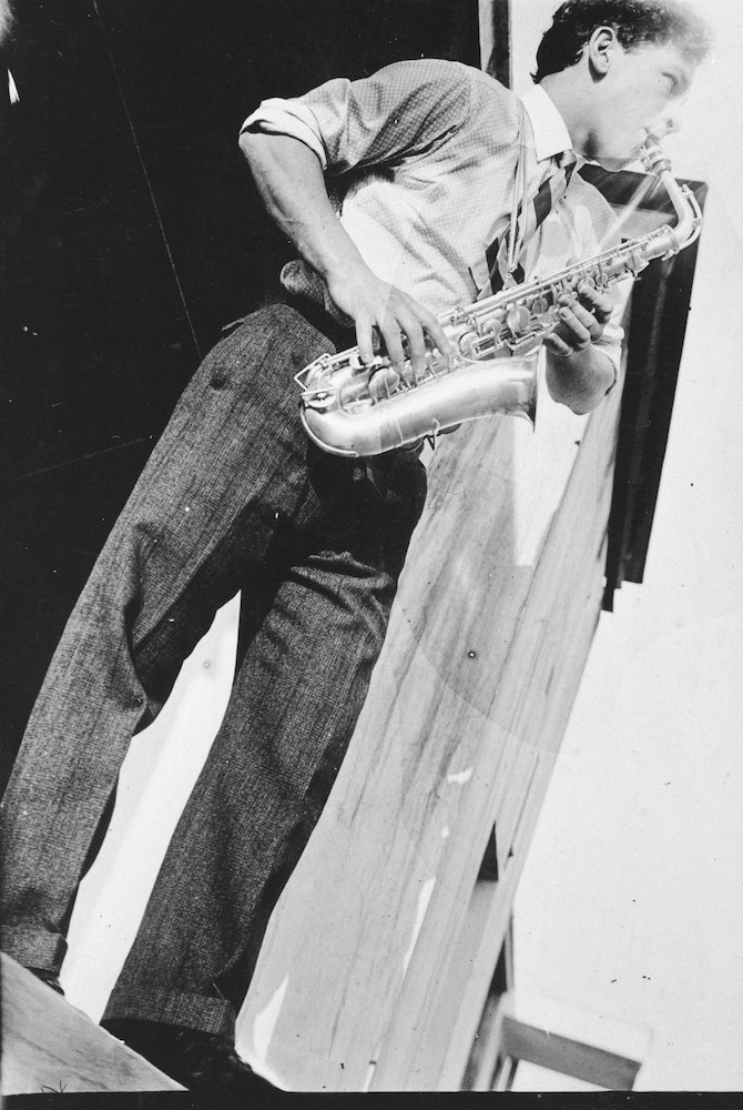 Alexander (Xanti) Schawinsky with Saxophone, tilted forward (Saxophone Player)