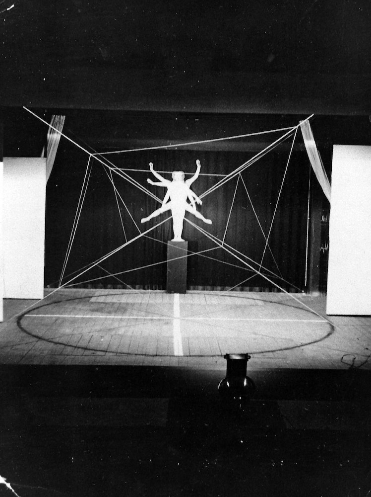 Figure in Space - Spatial Lineation* II. Performer: Werner Siedhoff