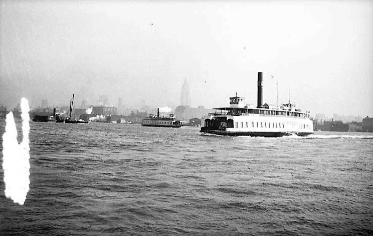 New York City Ferries. Ferry 