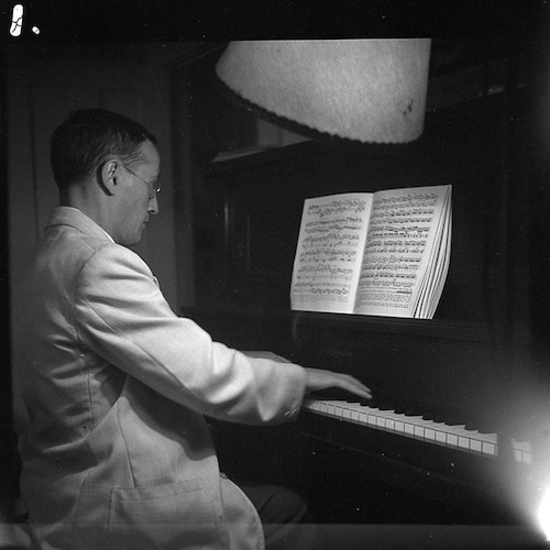 Laurence Feininger at the Piano I