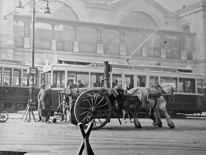 Horse Cart with Tram (91 Gare Montparnasse - Bastille)