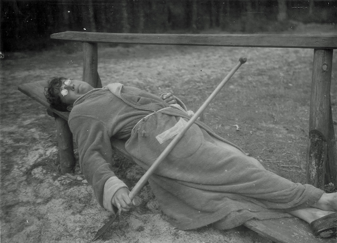 Laurence Feininger beim Herumalbern II