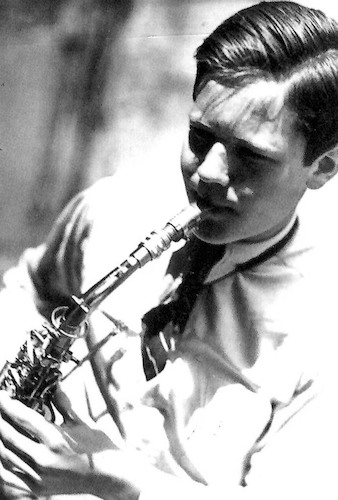 Bauhaus-Student, Waldemar (Waldi) Alder mit Saxophon